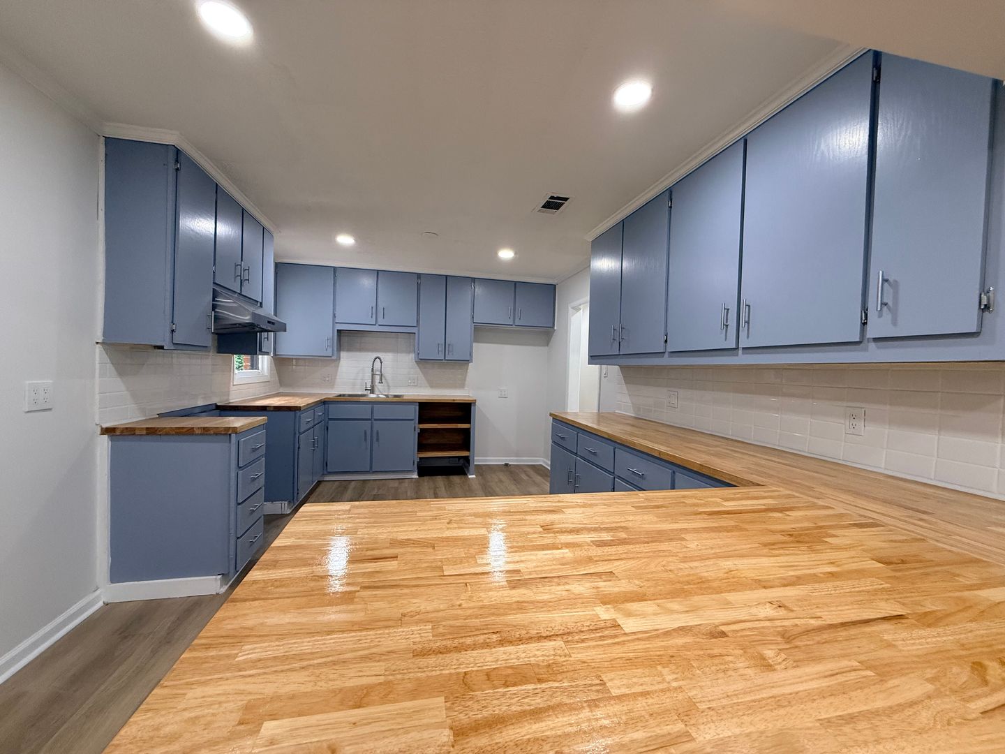 Montgomery House: 3760 Dalraida Pkwy