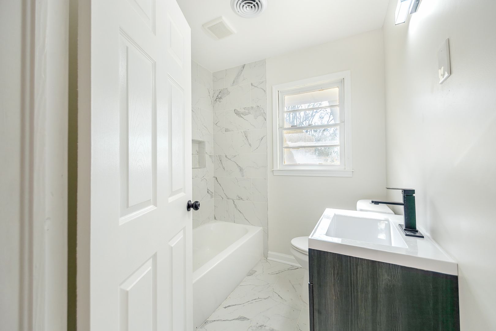 Montgomery House: 3979 Thomas Avenue