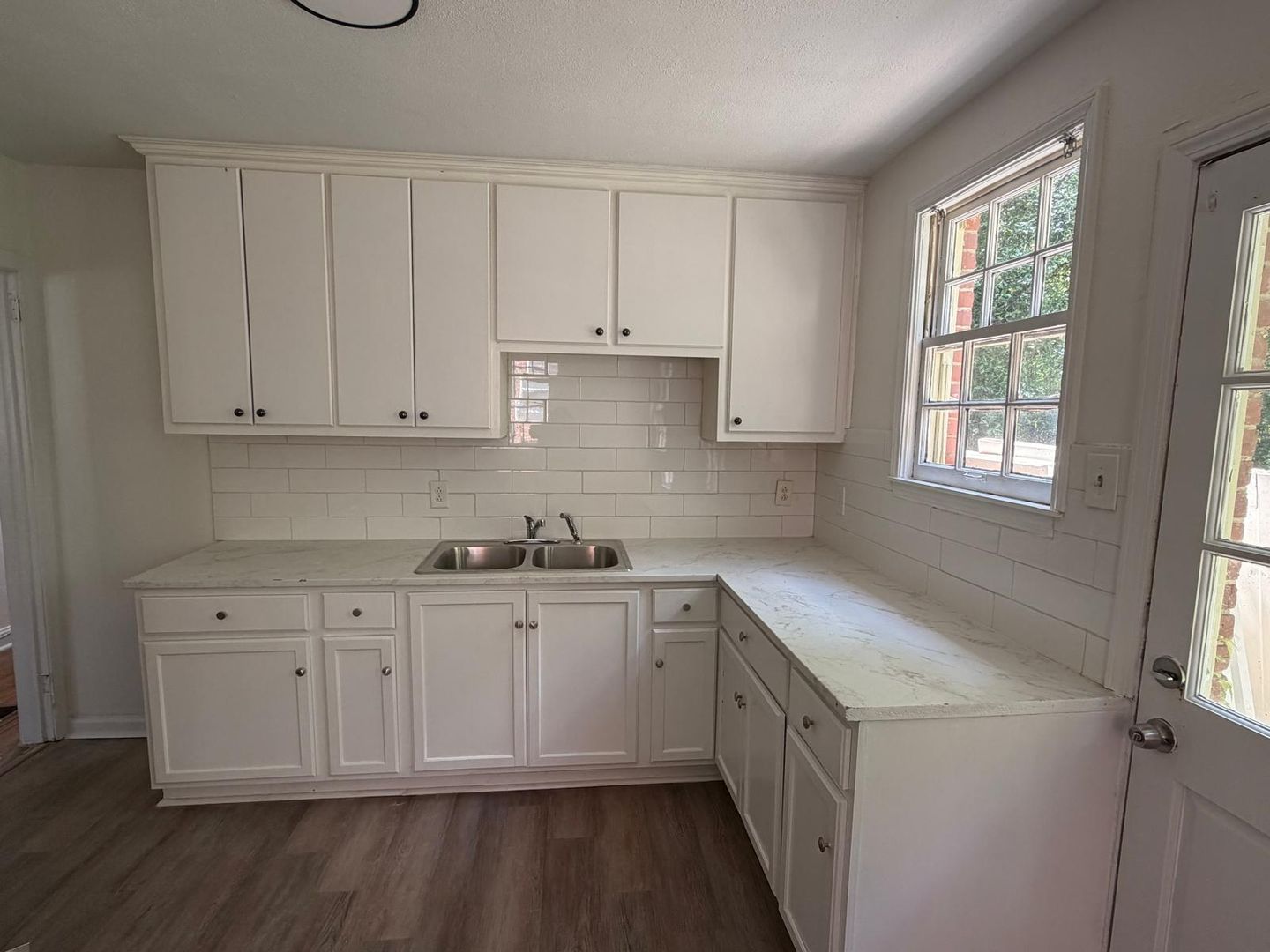 Montgomery House: 122 Oak Forest Drive
