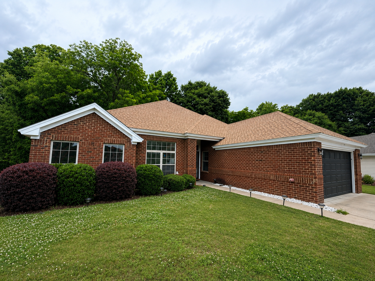 Montgomery House: 705 Evanwood Dr