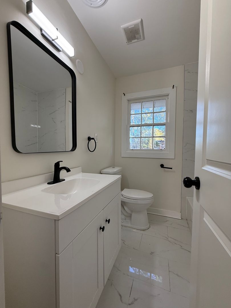 Montgomery House: 4225 Nordale Drive