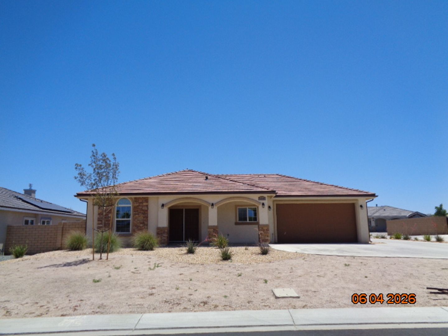 Lancaster House: 41504 Sierra Vista Way