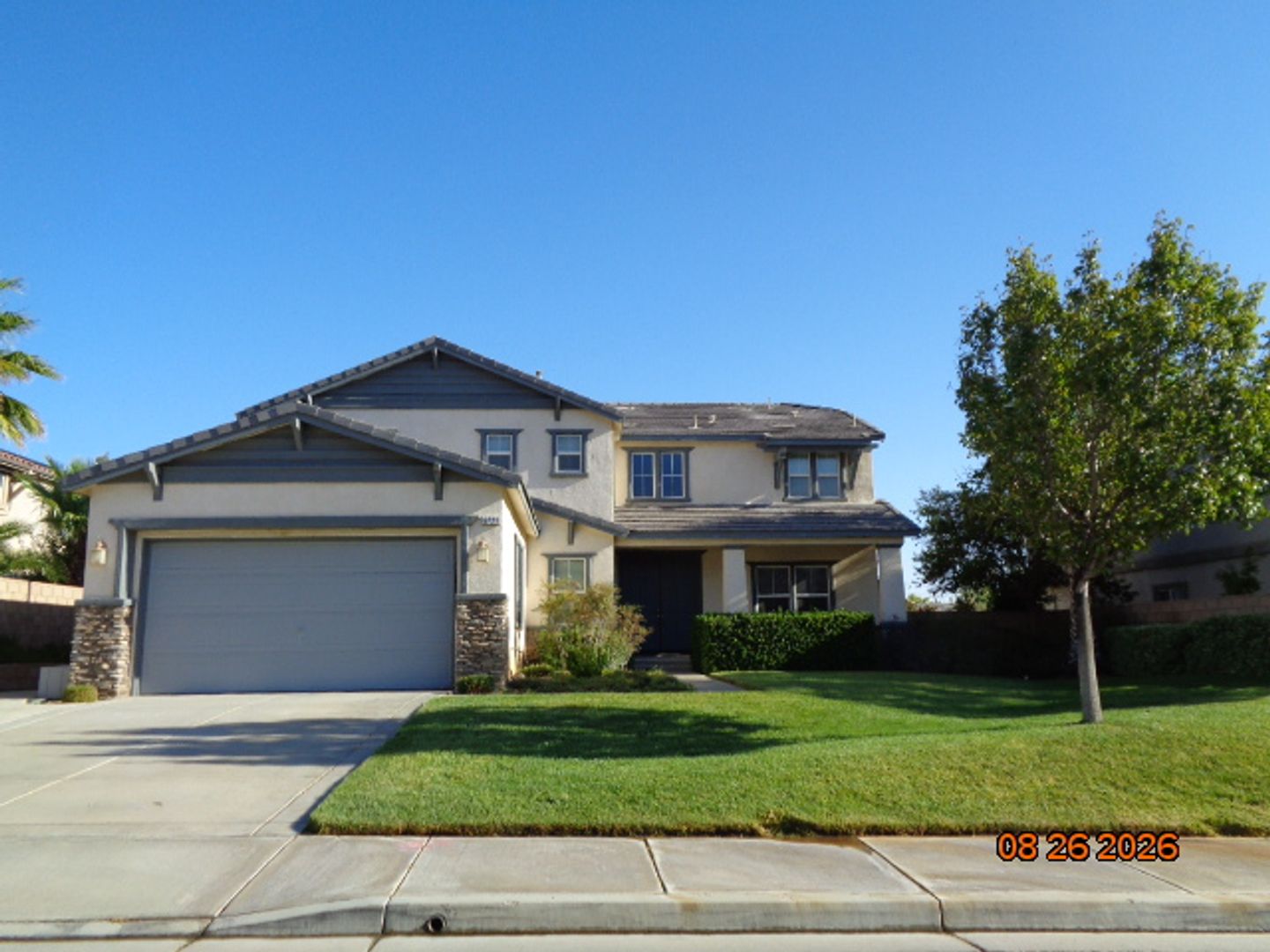 Palmdale House: 6721 Princessa Dr