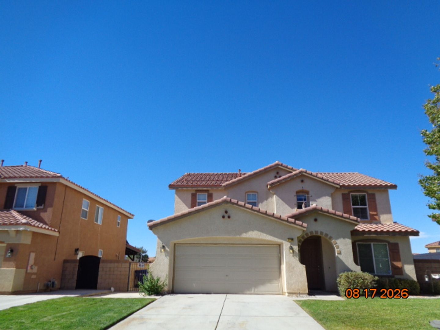 Lancaster House: 2739 Garnet Lane