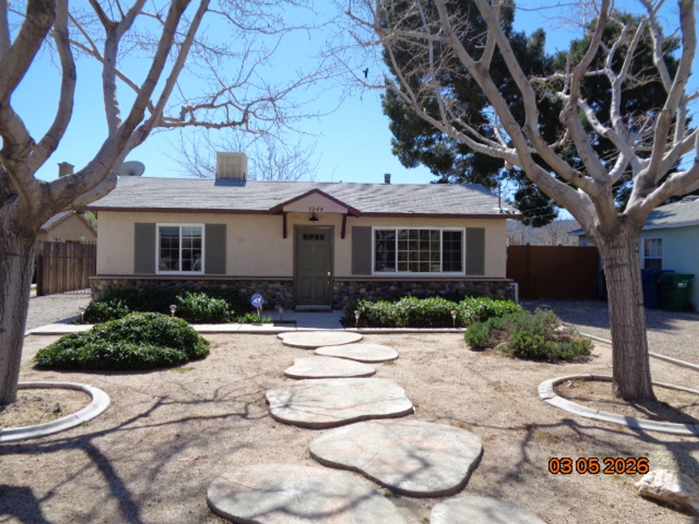 Quartz Hill House: 5244 West Avenue L-2