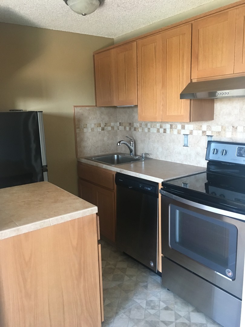 Vancouver Apartment: 4503 E 5th St