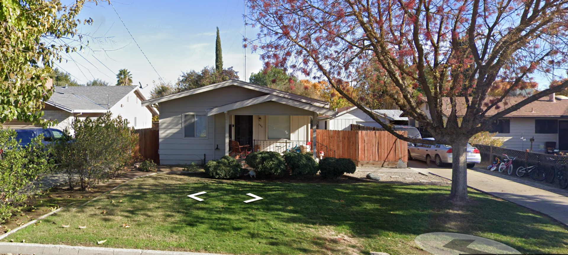 Gustine House: 790 Sycamore Ave