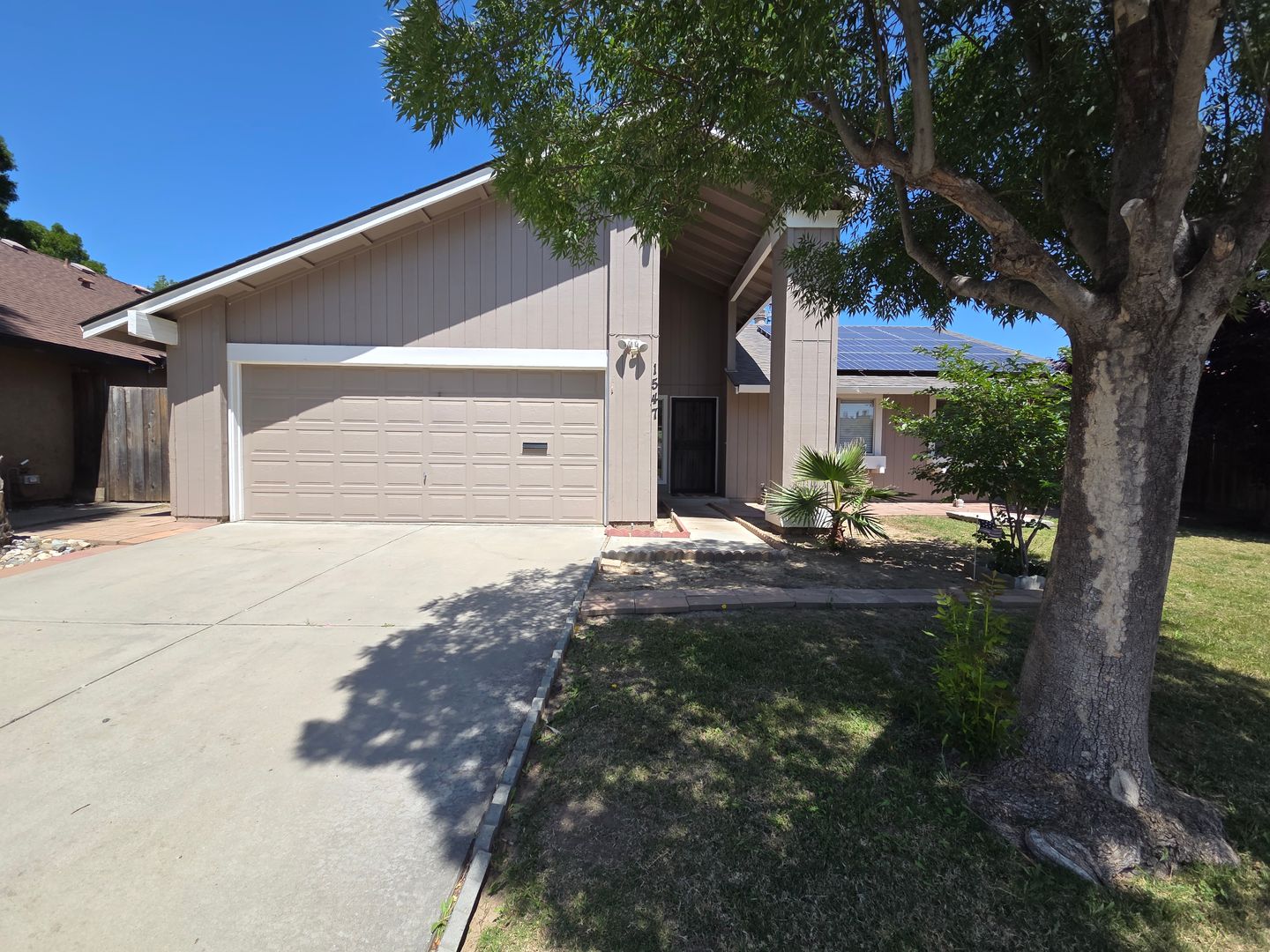 Newman House: 1547 Corgait Dr.