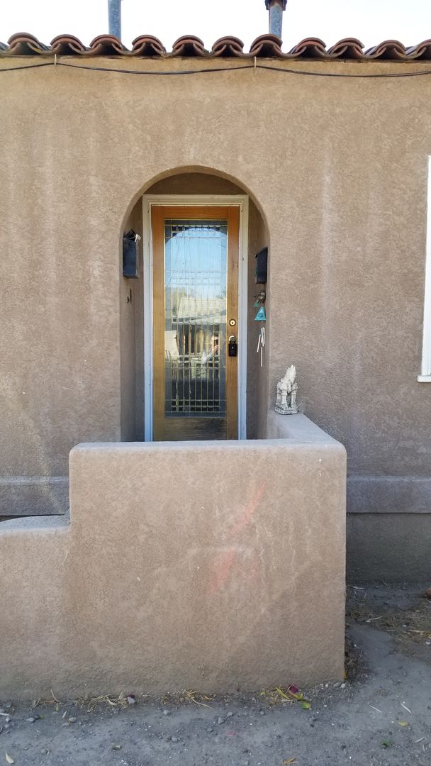 Gustine Apartment: 679 2nd Ave-B