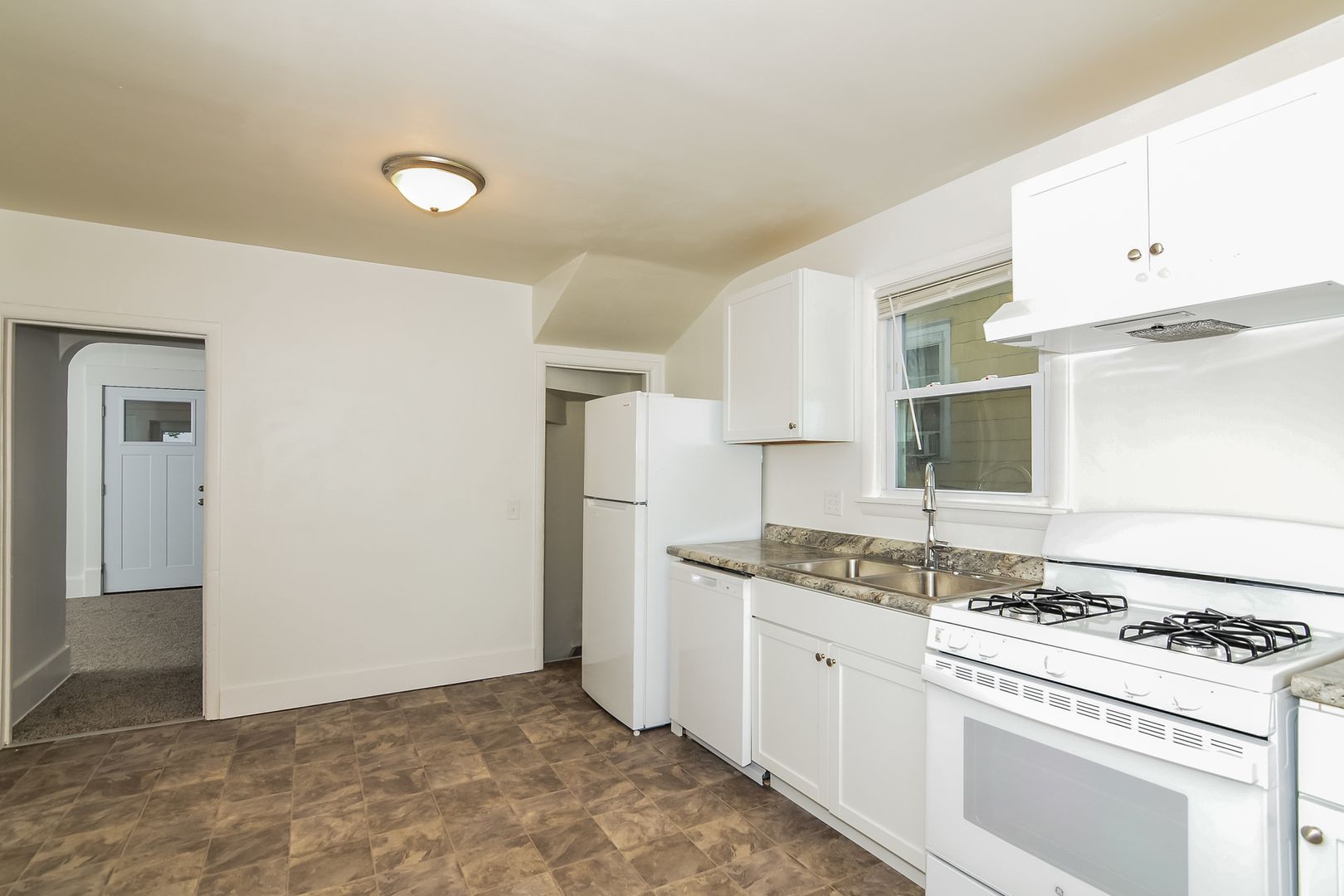 Minneapolis House: 250 Irving Ave North