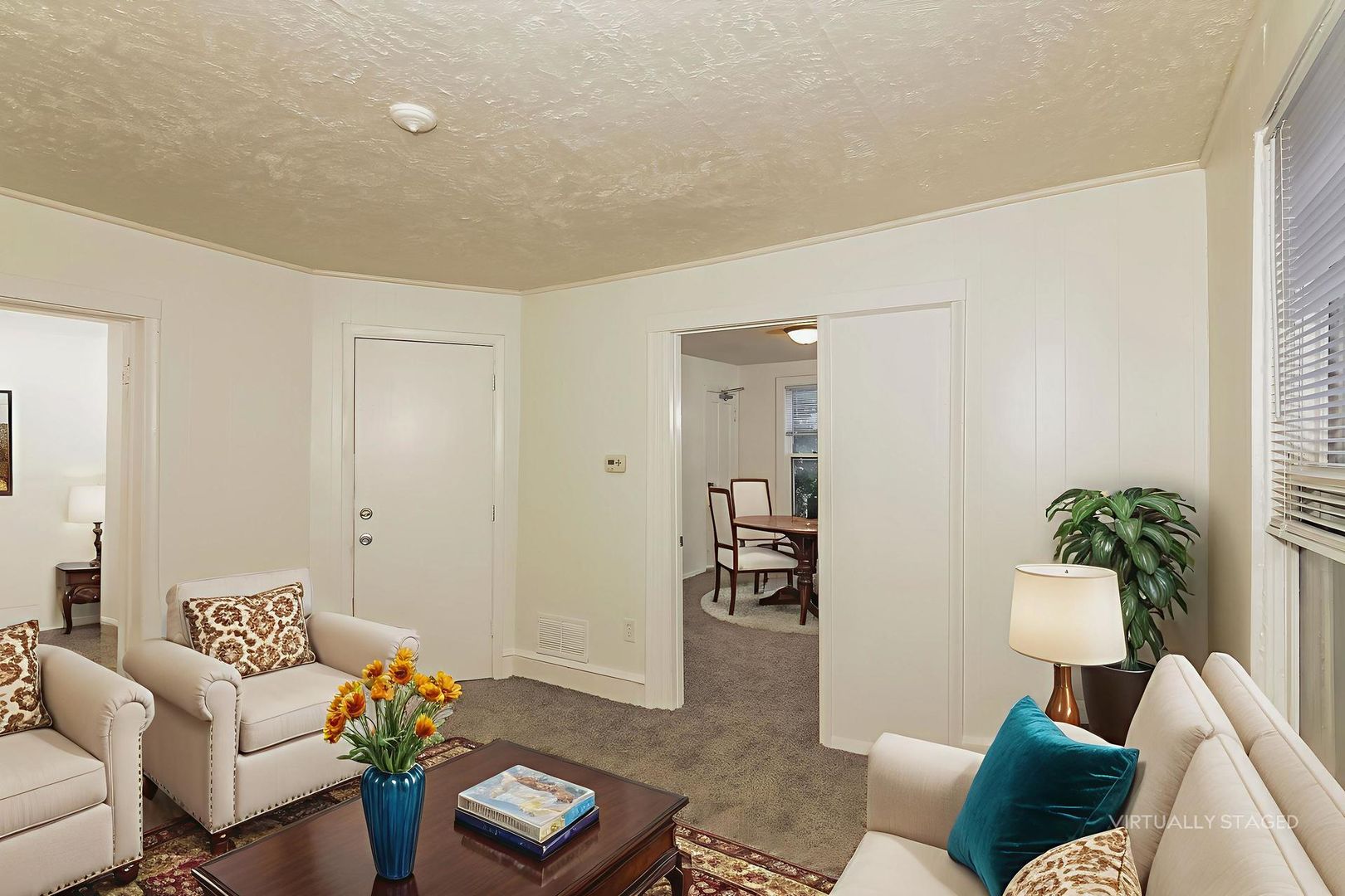 Minneapolis Apartment: 718 24th Avenue NE