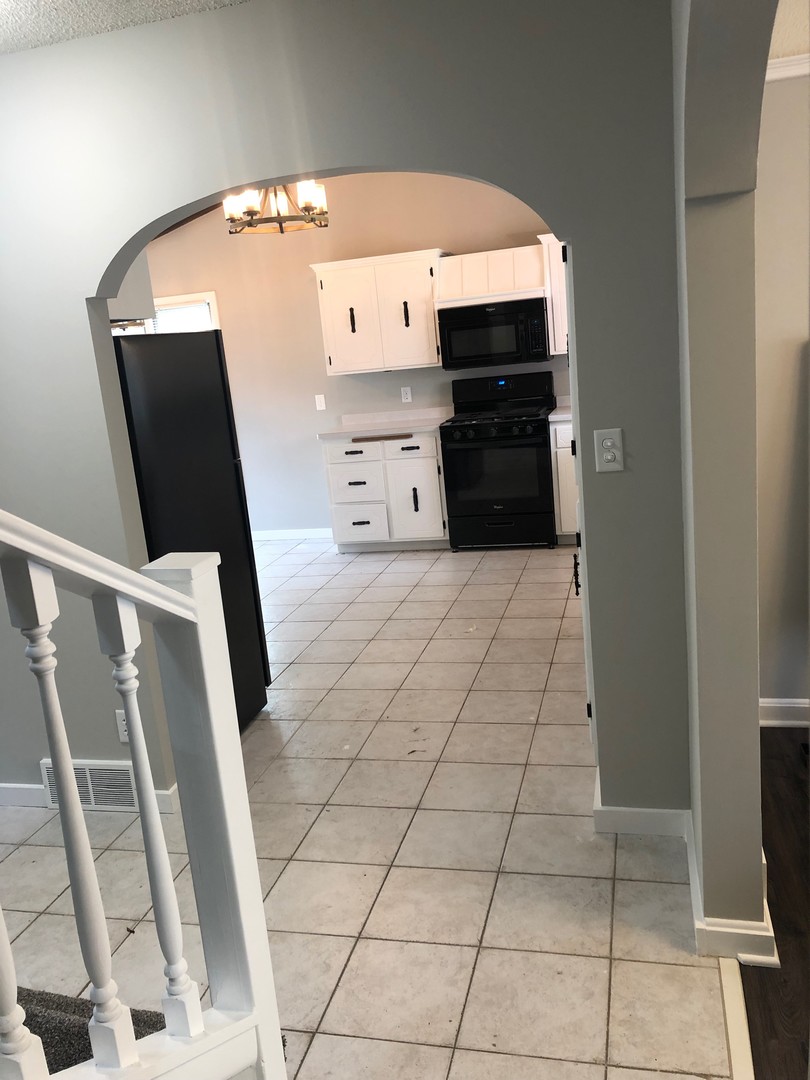 Champlin House: 11020 West River Road