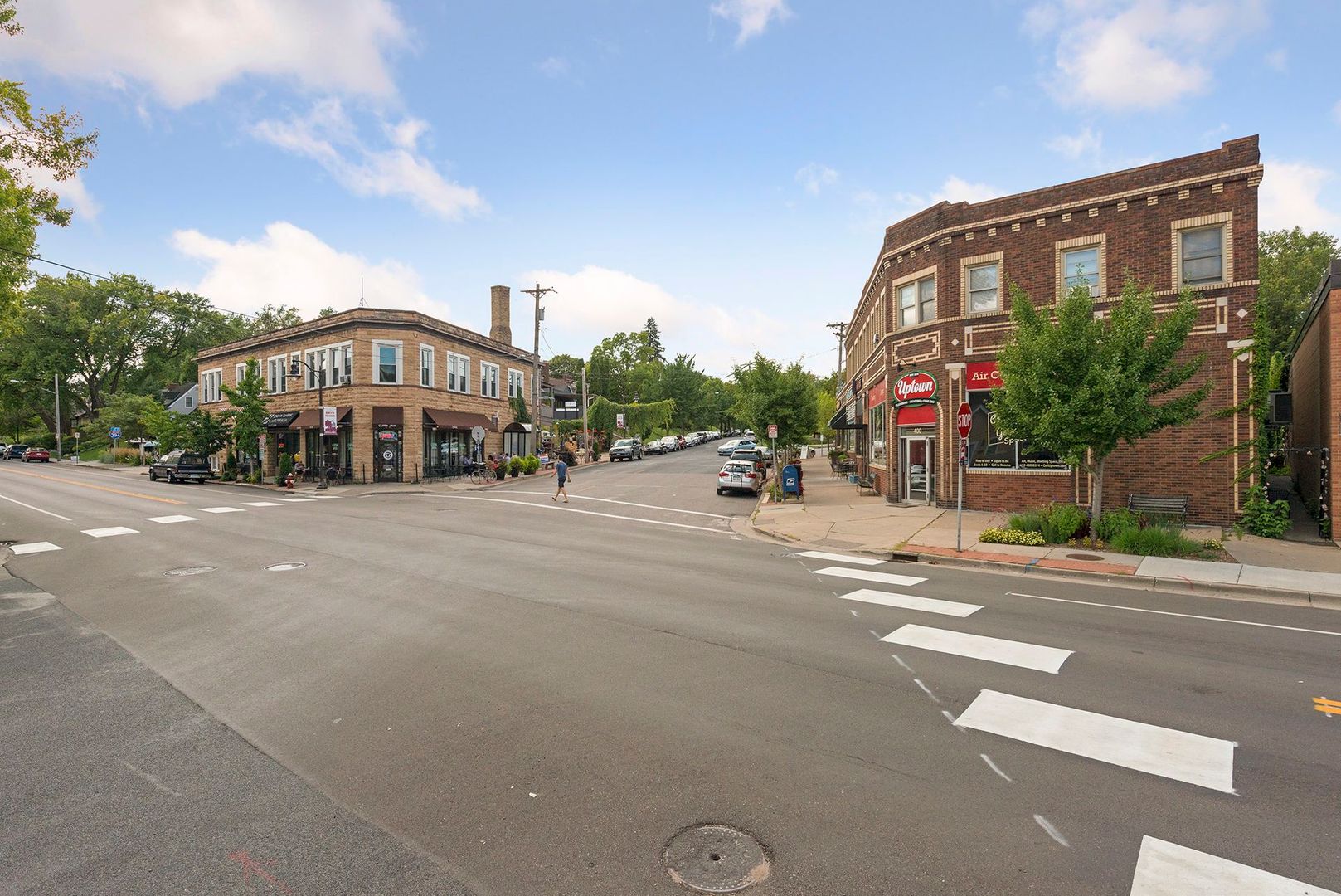 Minneapolis Apartment: 1715 Glenwood Ave