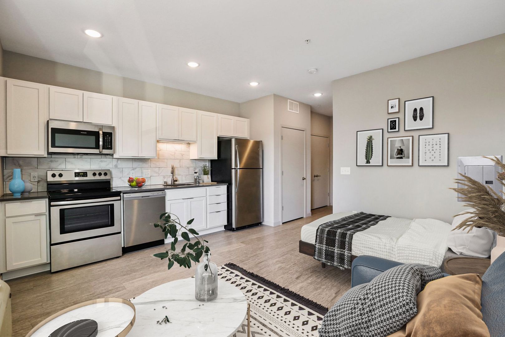 Minneapolis Apartment: 401 University Avenue SE