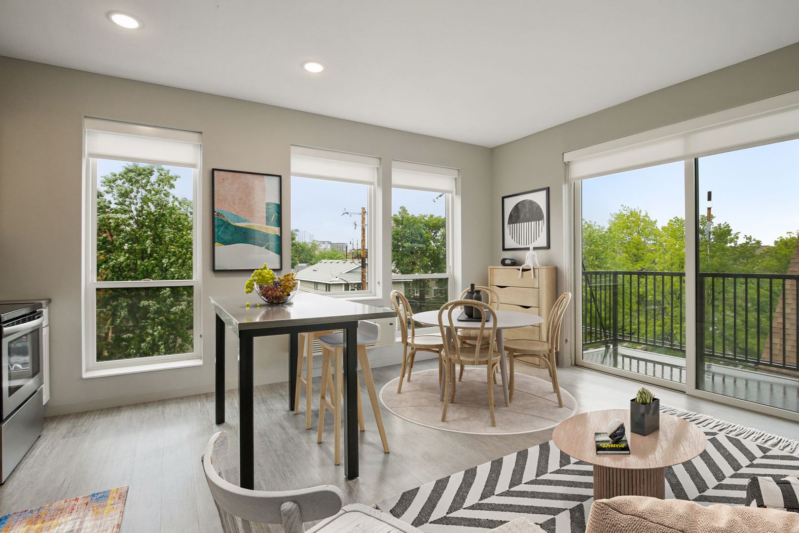 Minneapolis Apartment: 401 University Avenue SE