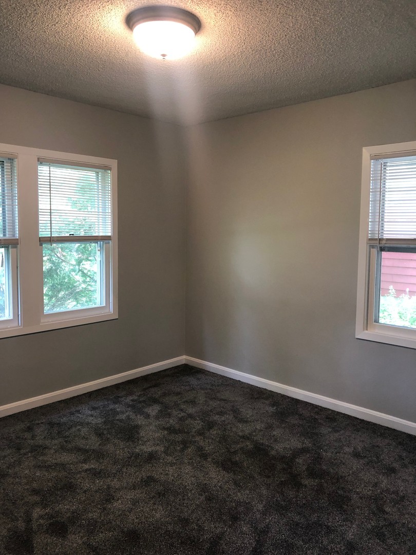 Champlin House: 11020 West River Road