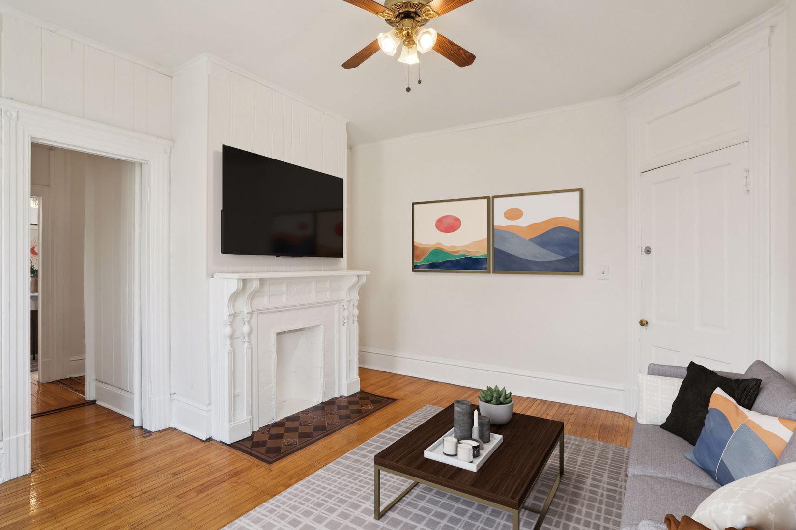 Minneapolis Apartment: 2023 2nd Ave South