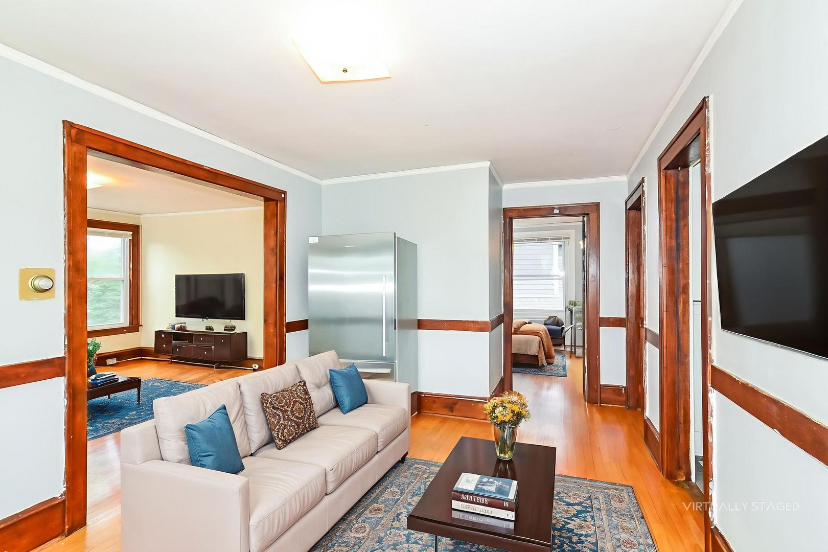 Minneapolis Apartment: 509 6th Street SE