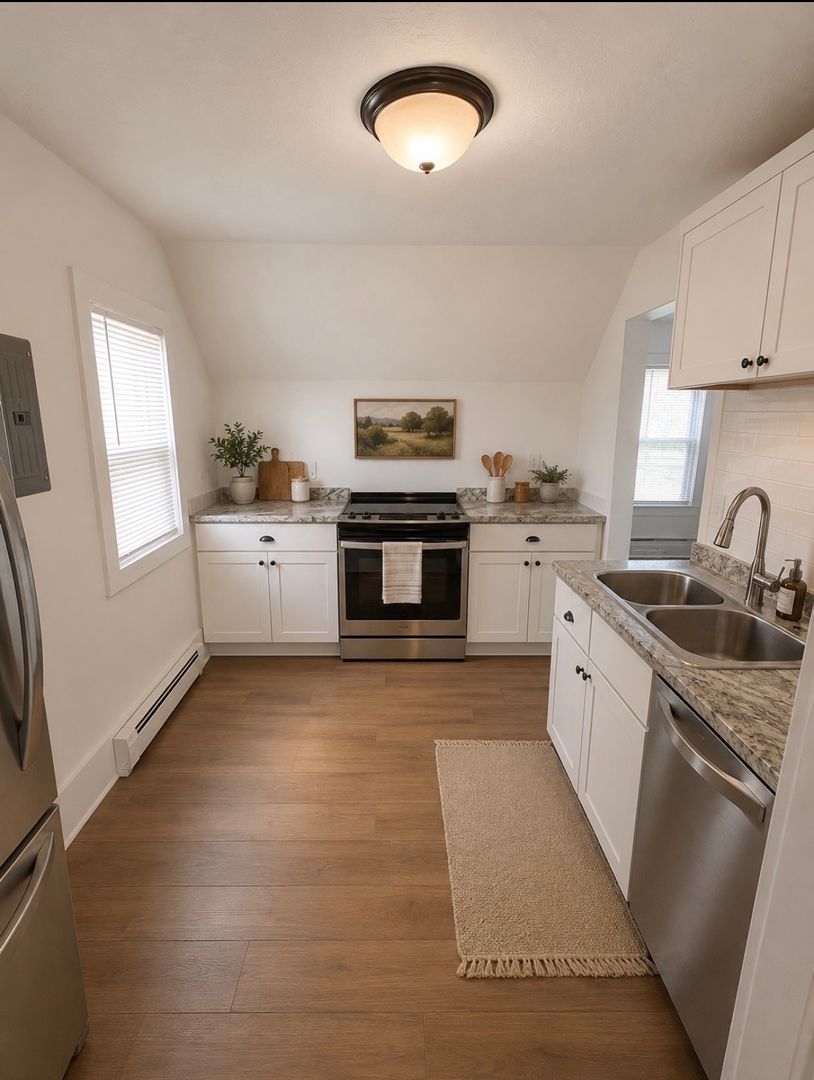Minneapolis Apartment: 914 18th 1/2 Avenue NE