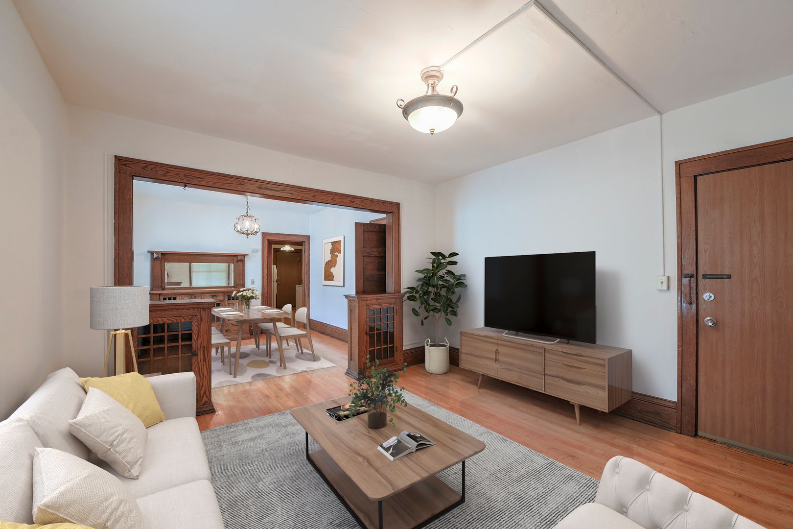 Minneapolis Apartment: 3837 Grand Ave South