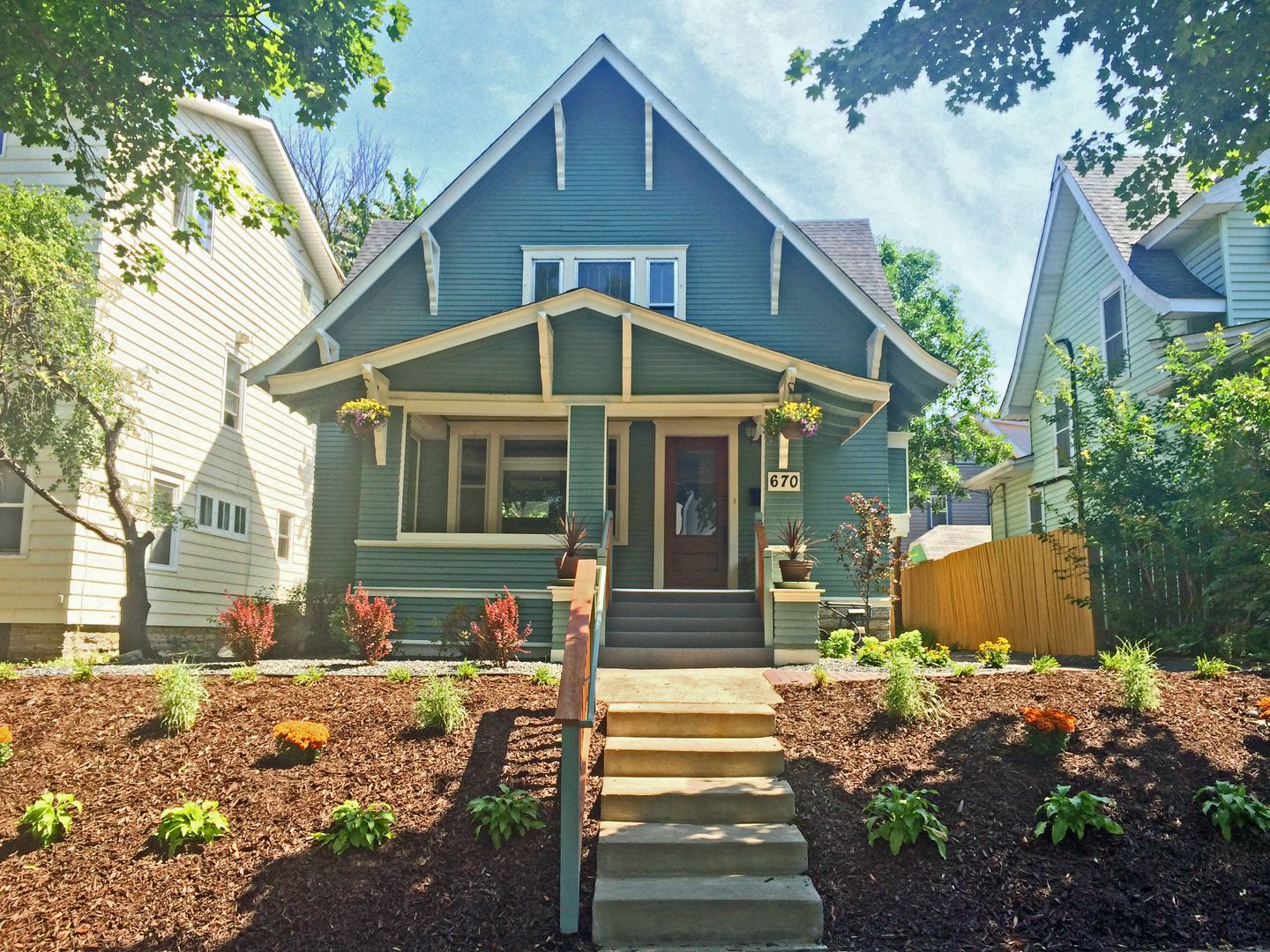 St. Paul House: 670 Ottawa Avenue