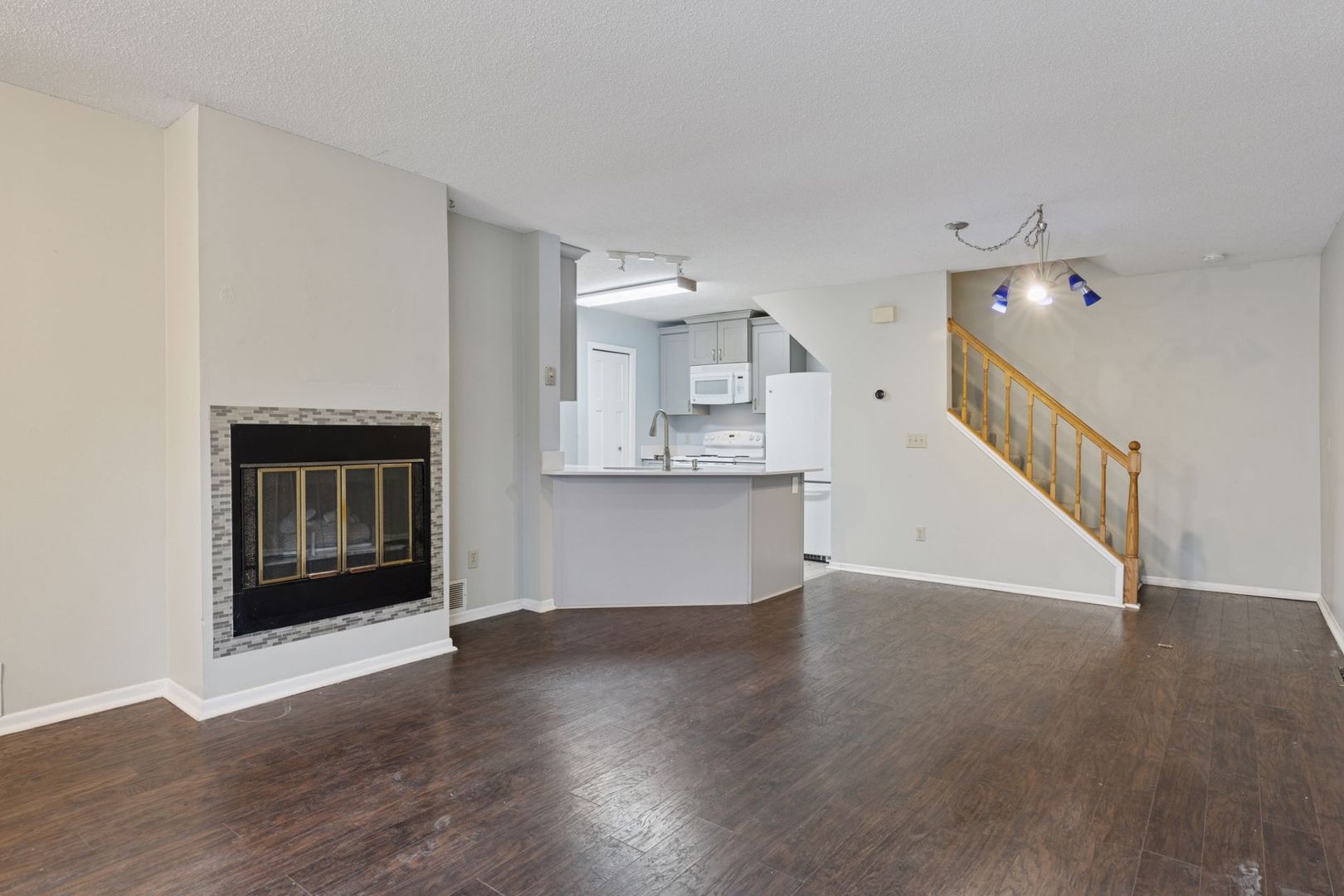 Brooklyn Park Townhome: 10045 Russell Avenue North