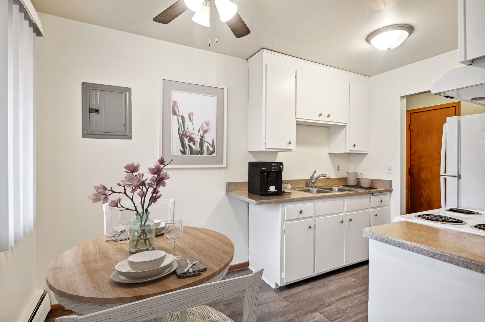 Fridley Apartment: 476 75th Avenue NE