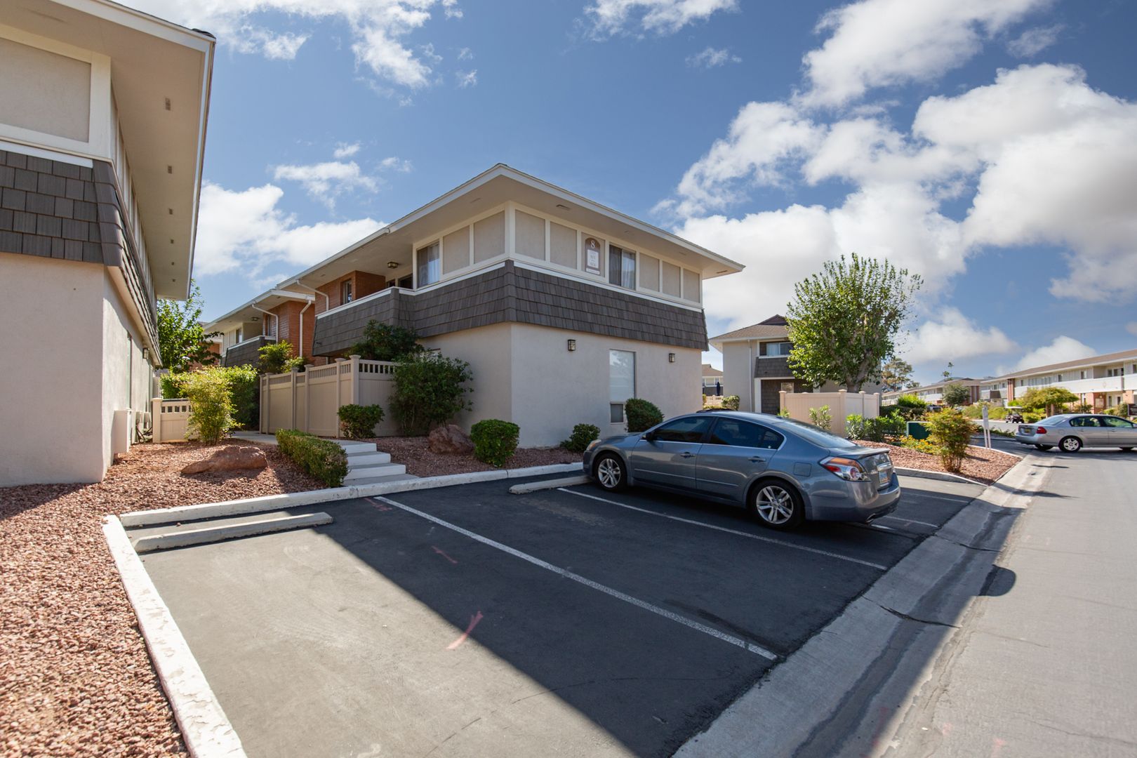 Las Vegas House: 753 Oakmont AVE Unit 801