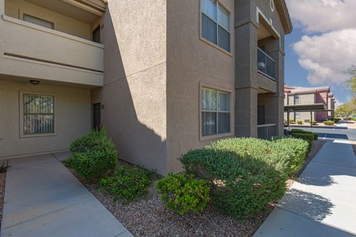 SOUTHWEST CONDO IN GATED COMMUNITY - GROUND FLOOR 3 BED, 2 BATH – photo 1