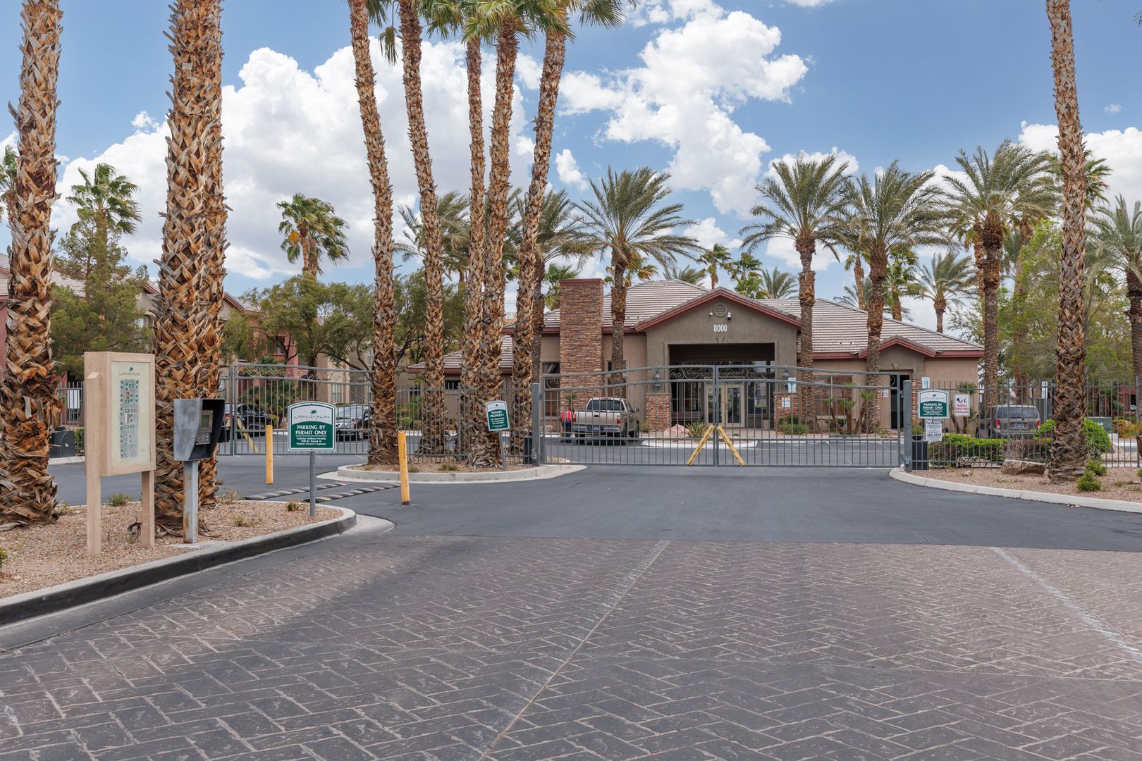 Las Vegas House: 8000 West Badura Ave #1121