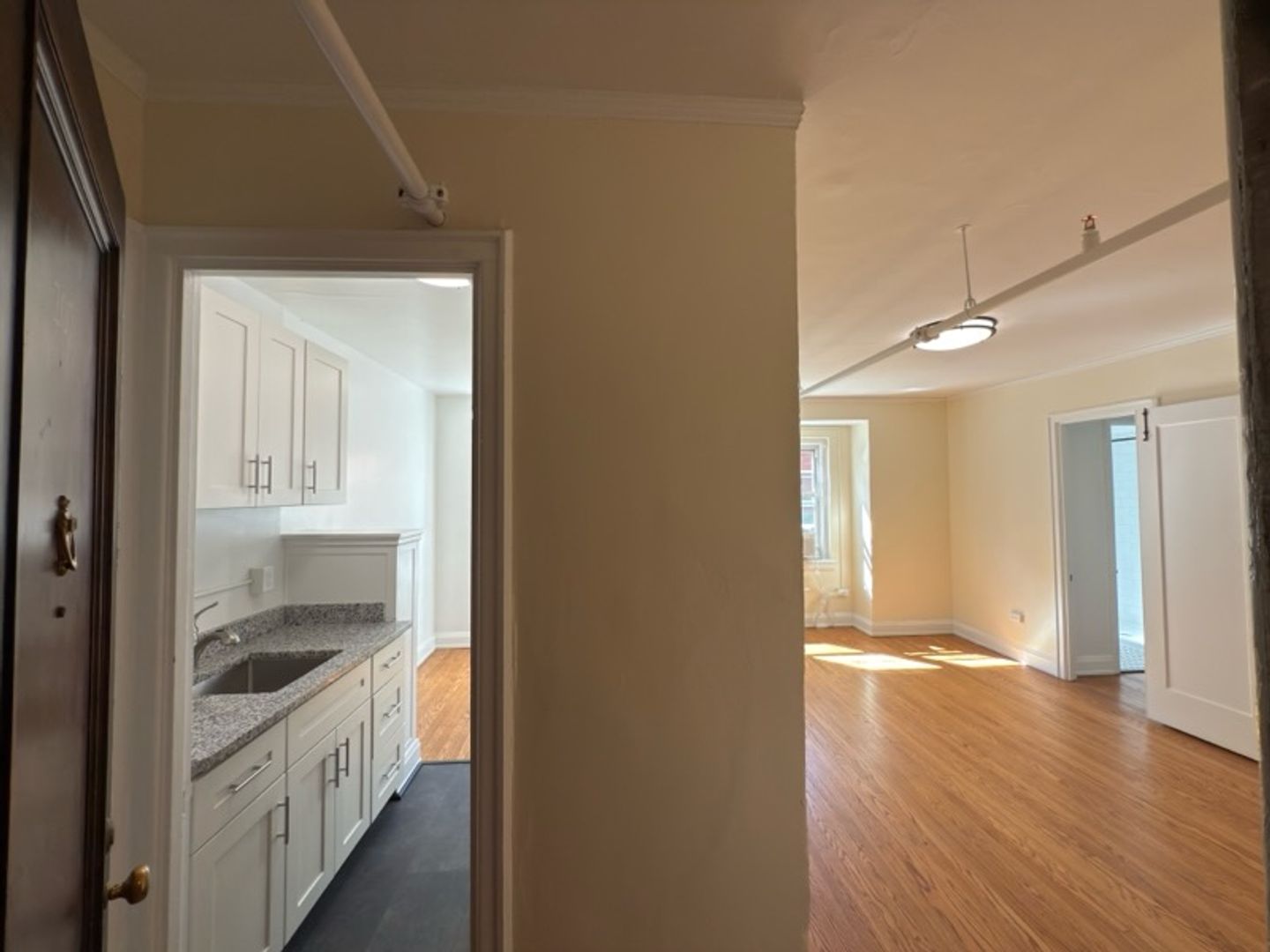 Pittsburgh Apartment: 245 Melwood Avenue