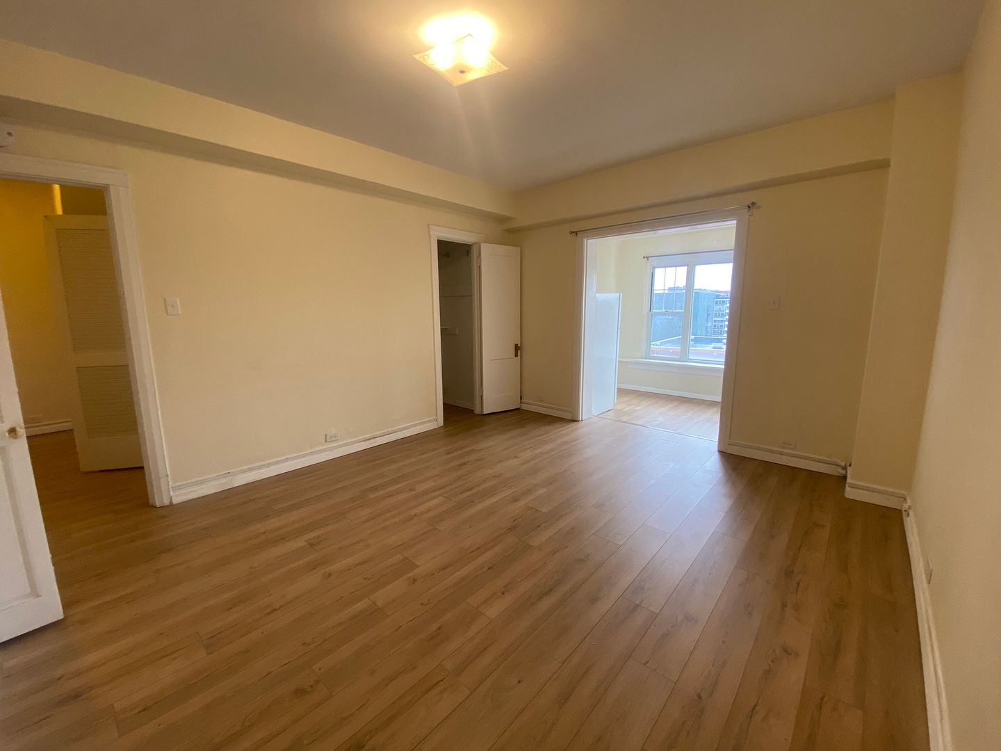 Pittsburgh Apartment: King Edward Apartments (old)