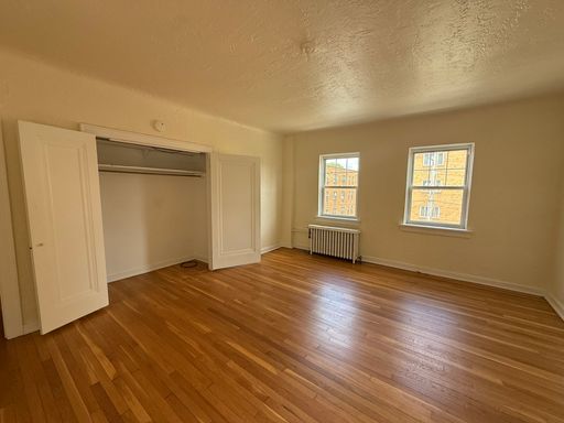 1 Bed 1 Bath Rental at 225 Melwood Avenue, apt. 32, Pittsburgh, PA – photo 1