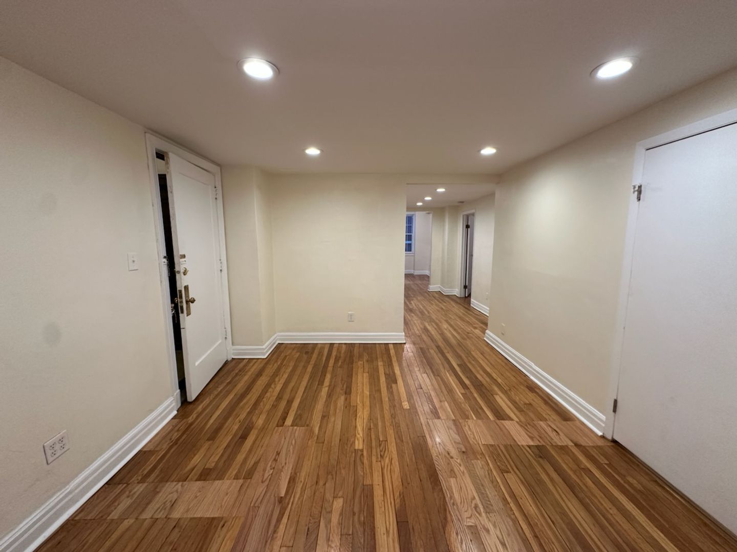 Pittsburgh Apartment: 4601 Bayard Street