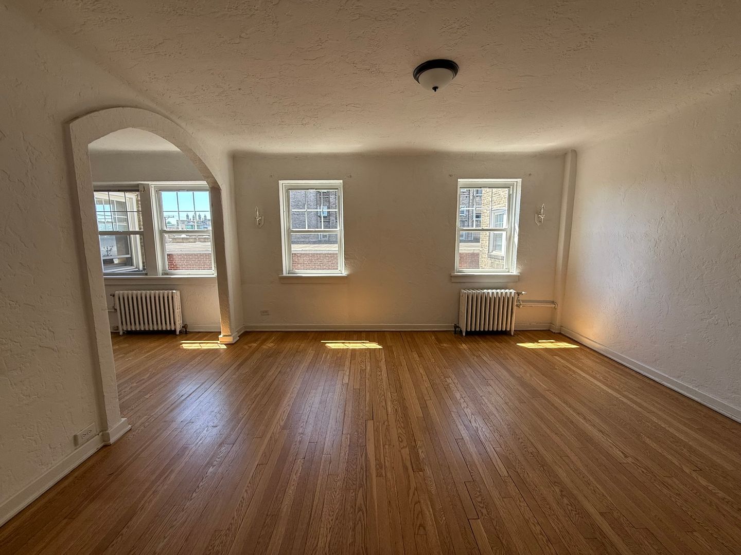 Pittsburgh Apartment: 225 Melwood Avenue