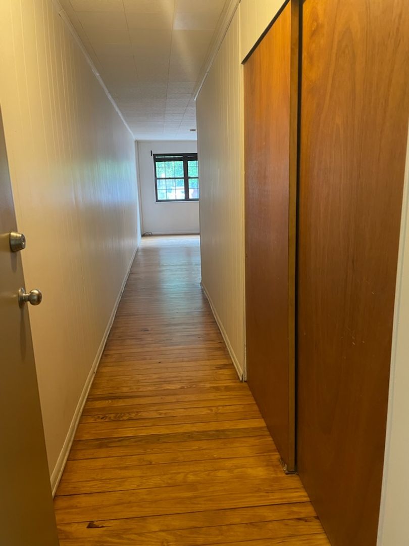 Pittsburgh Apartment: 5424 Fifth Avenue