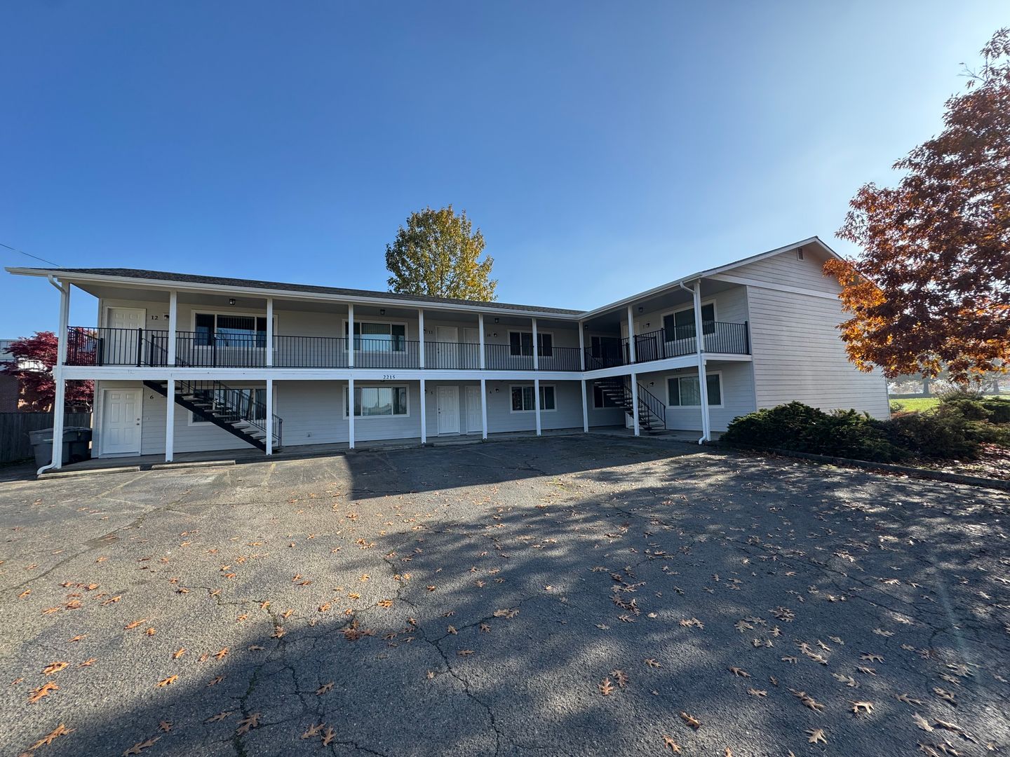 Albany Apartment: 2215 Elm St SW