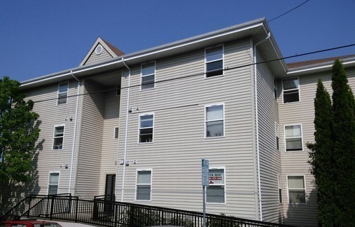 (384) Four Wings - 2 Bed / 1 Bath - Newly Updated – photo 1