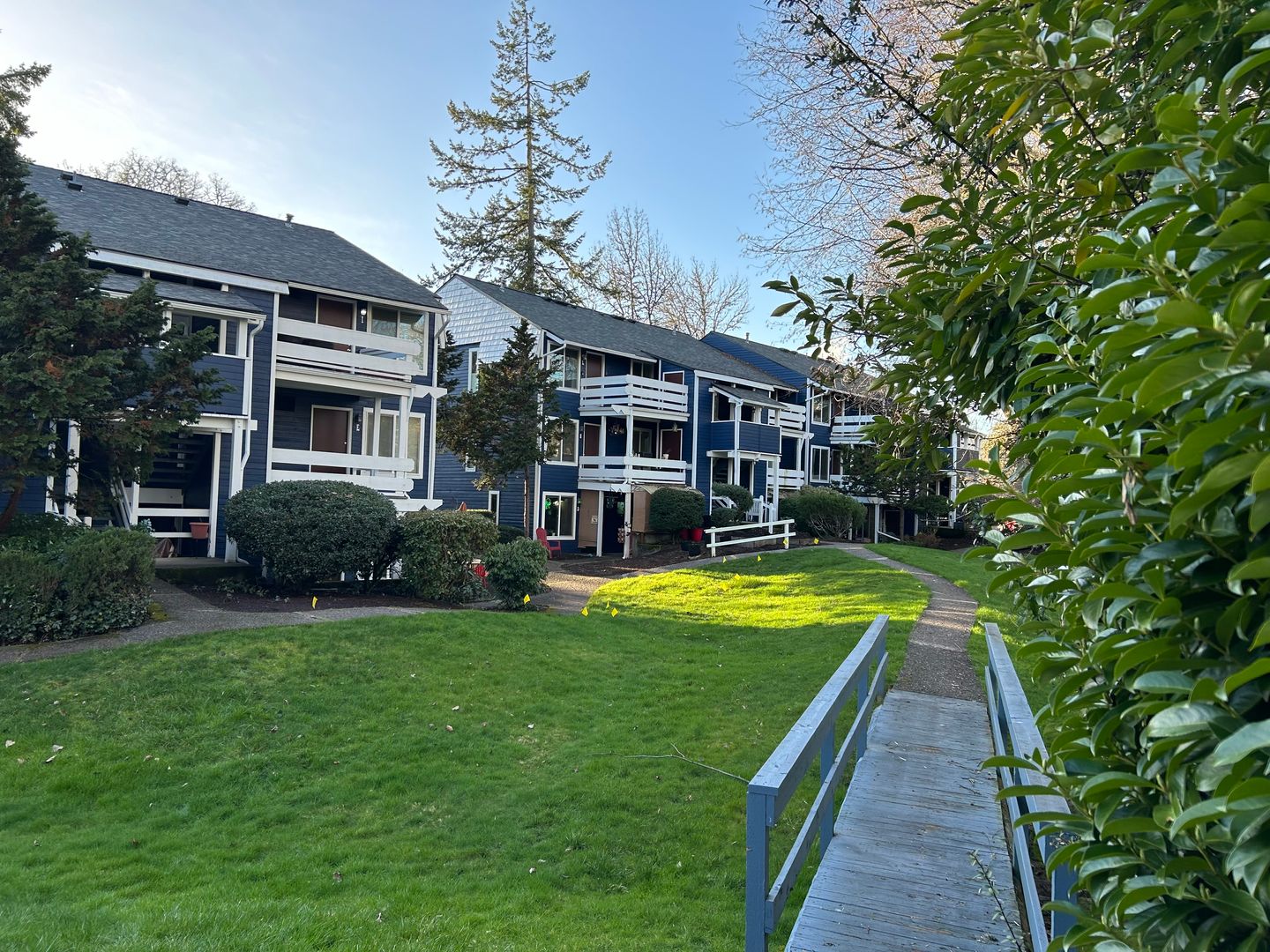 Corvallis Apartment: 2780 NW 29th St - B