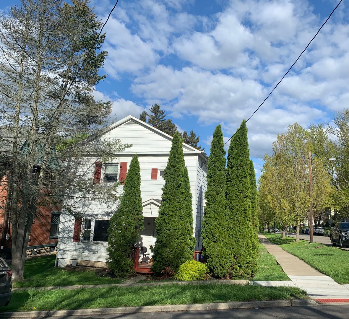 Corning Apartment: 174 Cedar St