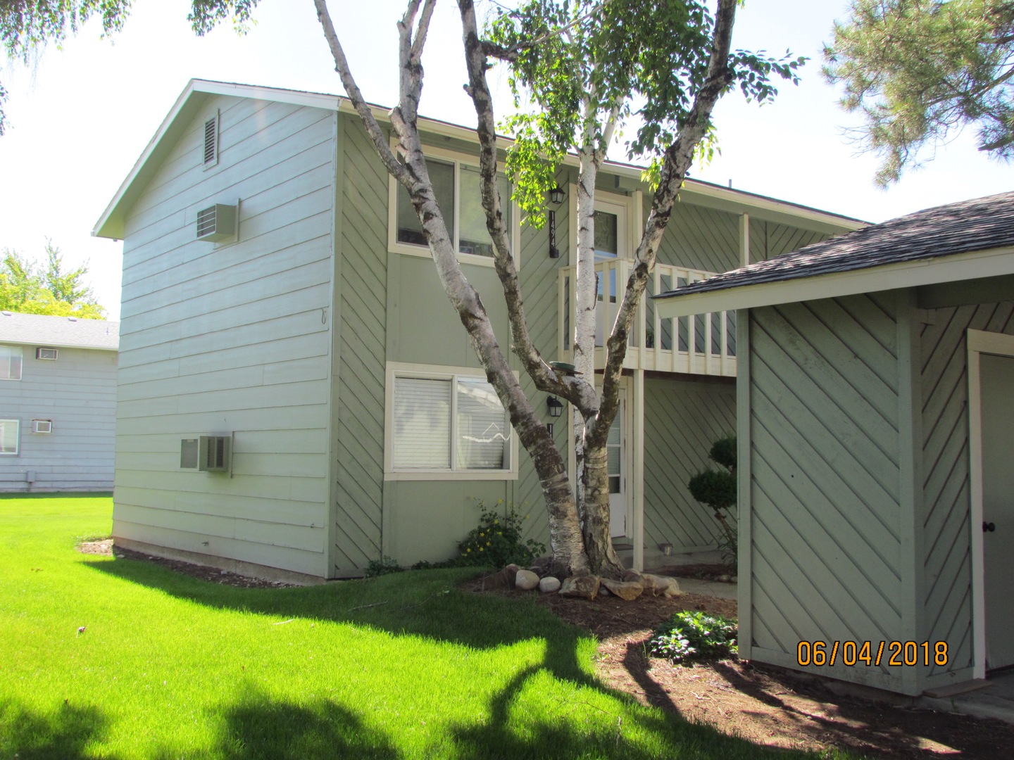Boise Apartment: 1488-1494 N Sunrise Manor Way
