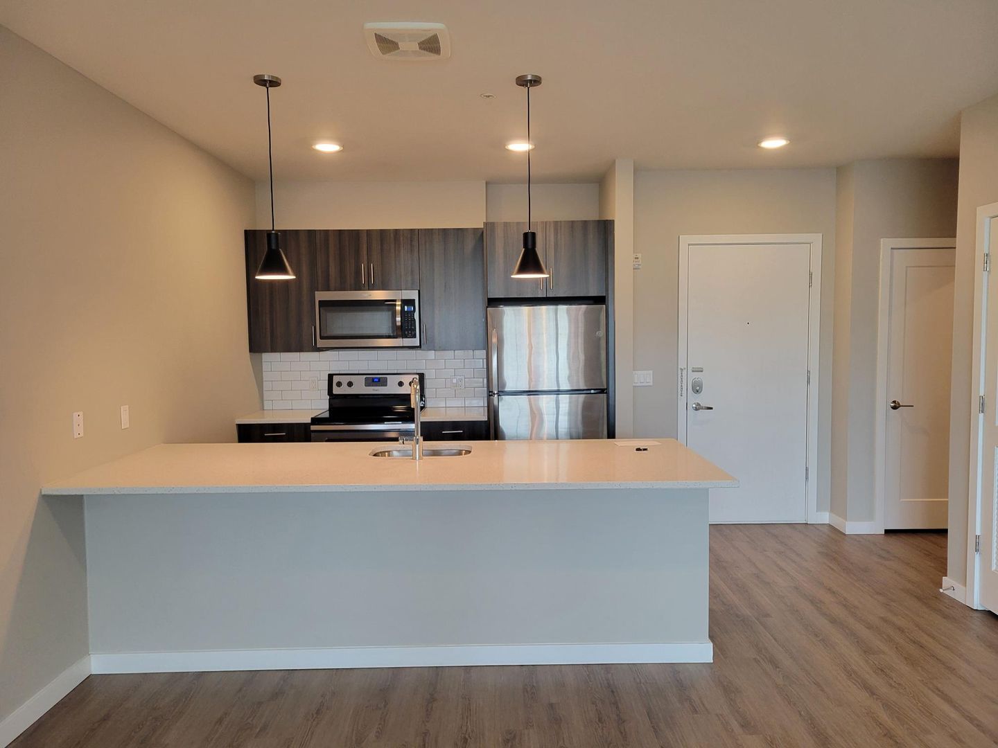 Somerville Apartment: 110 South Bridge St