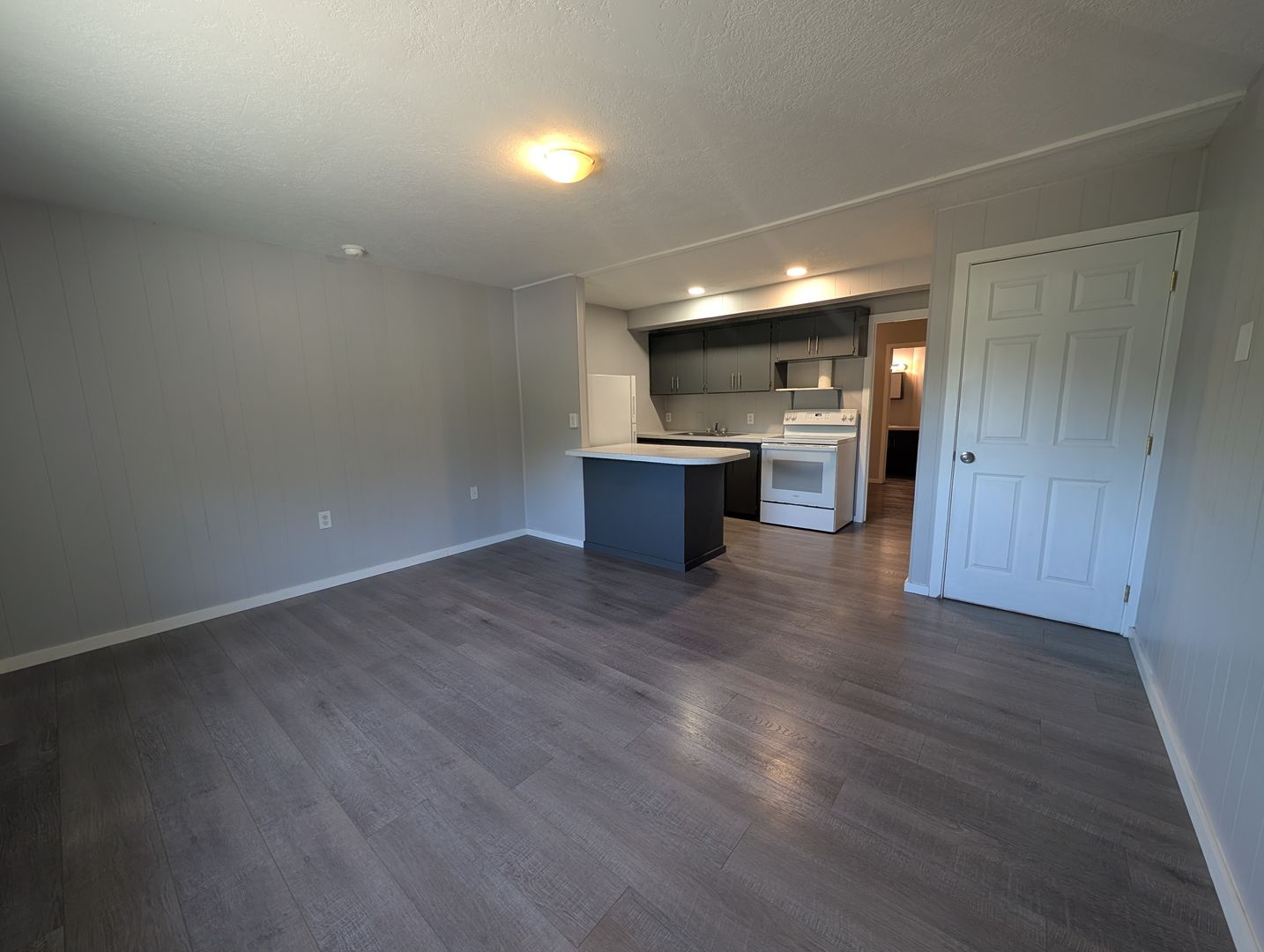 Orofino Apartment: 11220 Hwy 12