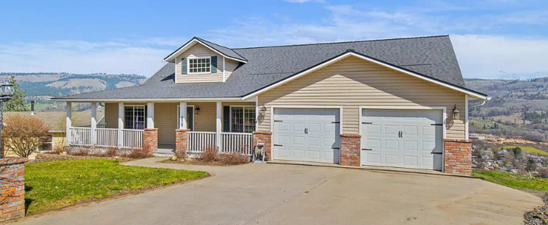 Kamiah House: 829 Crest Drive