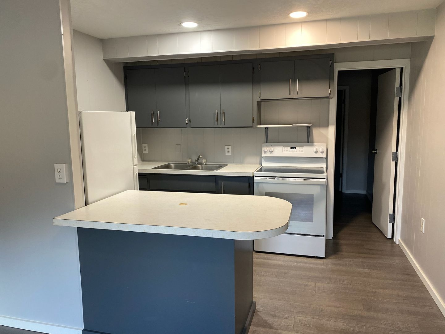 Orofino Apartment: 11220 Hwy 12