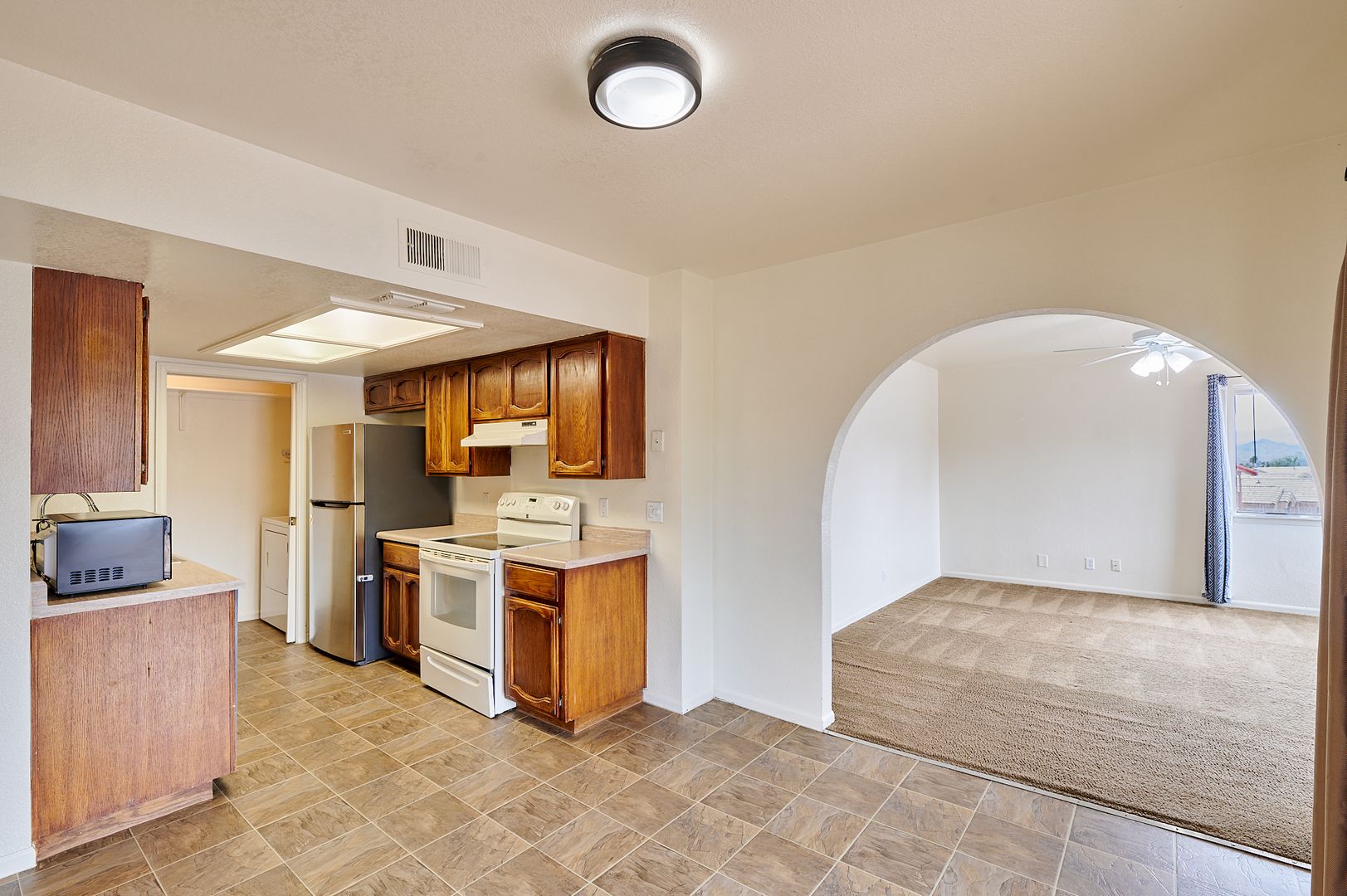 Fountain Hills Apartment: 16734 E Westby Dr
