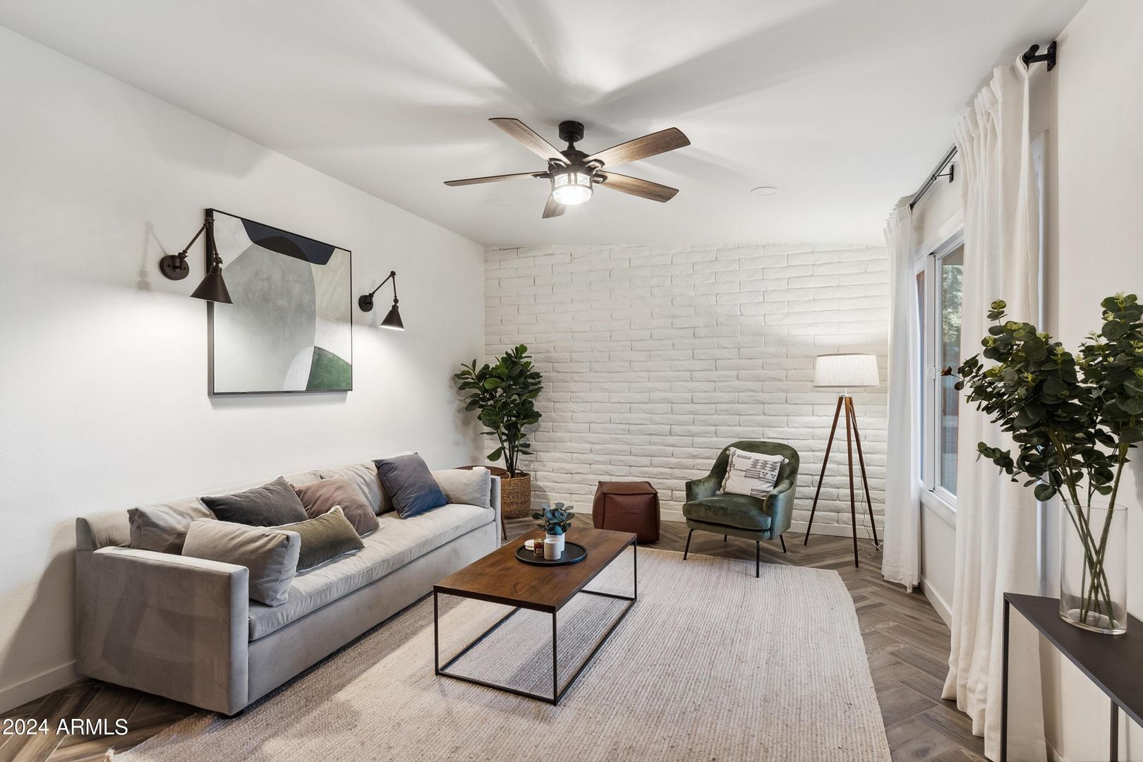 Tempe House: 1249 E Bishop Dr