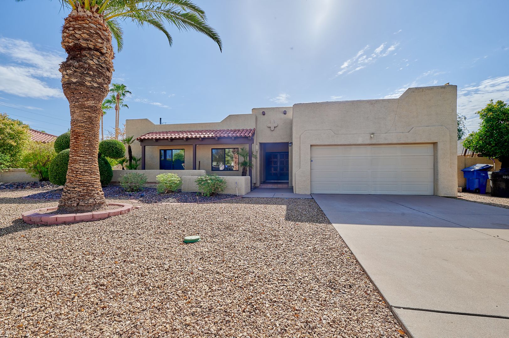 Mesa House: 1137 N Winthrop Cir