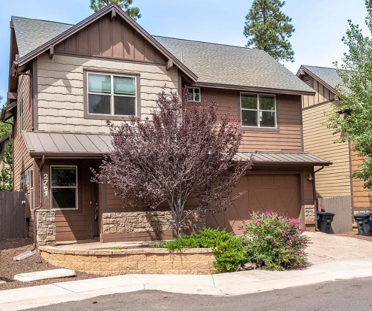 Flagstaff House: 2761 W Pico Del Monte Circle