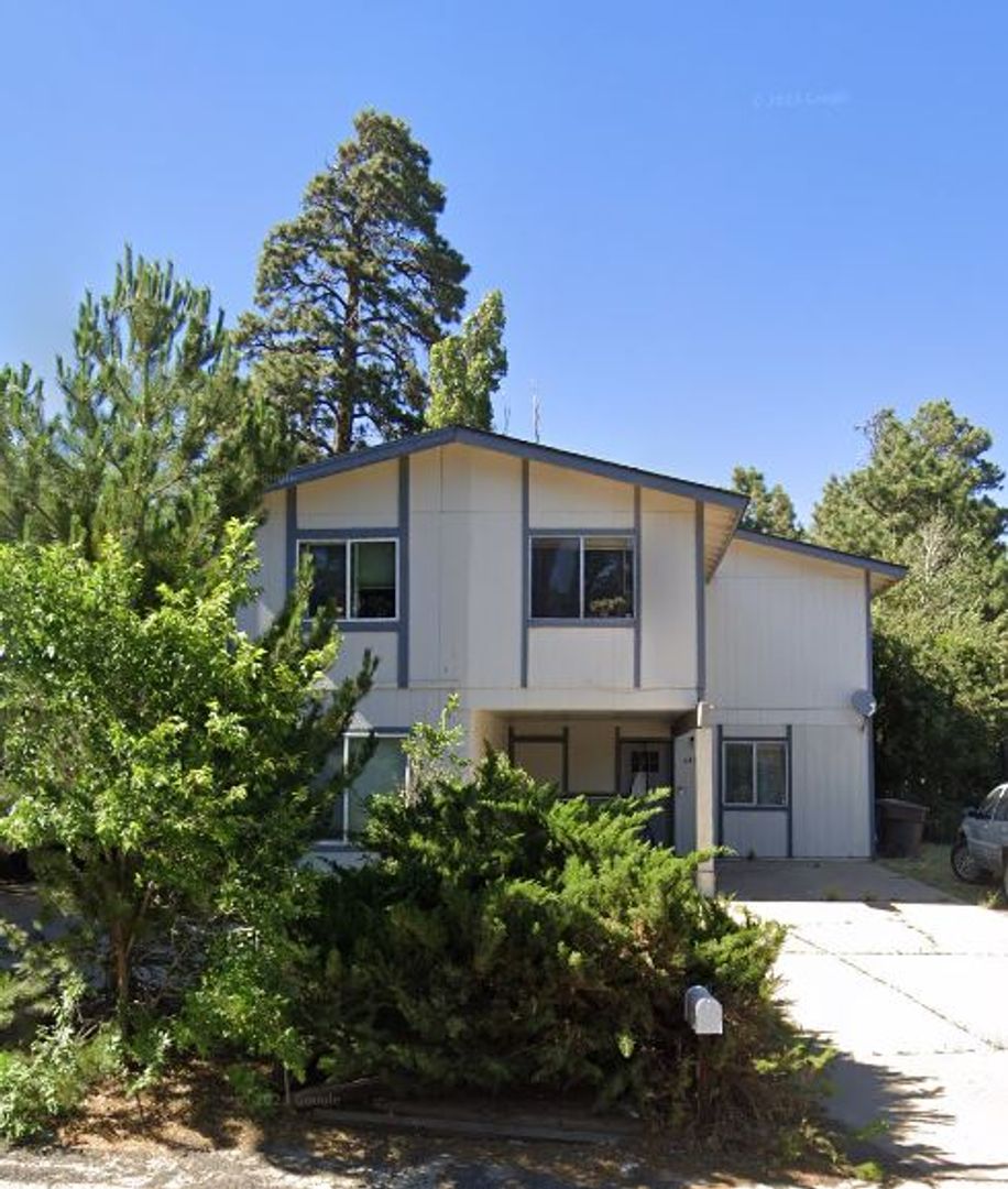 Flagstaff House: 6457 N Snowflake Drive